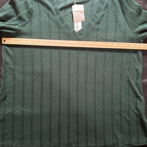 BLOOMCHIC blouse - Picture 8 of 9